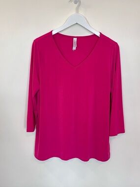 Dear Scarlett 3/4 Sleeve V Neck Solid Pink Top Womens Large Stretch Barbie